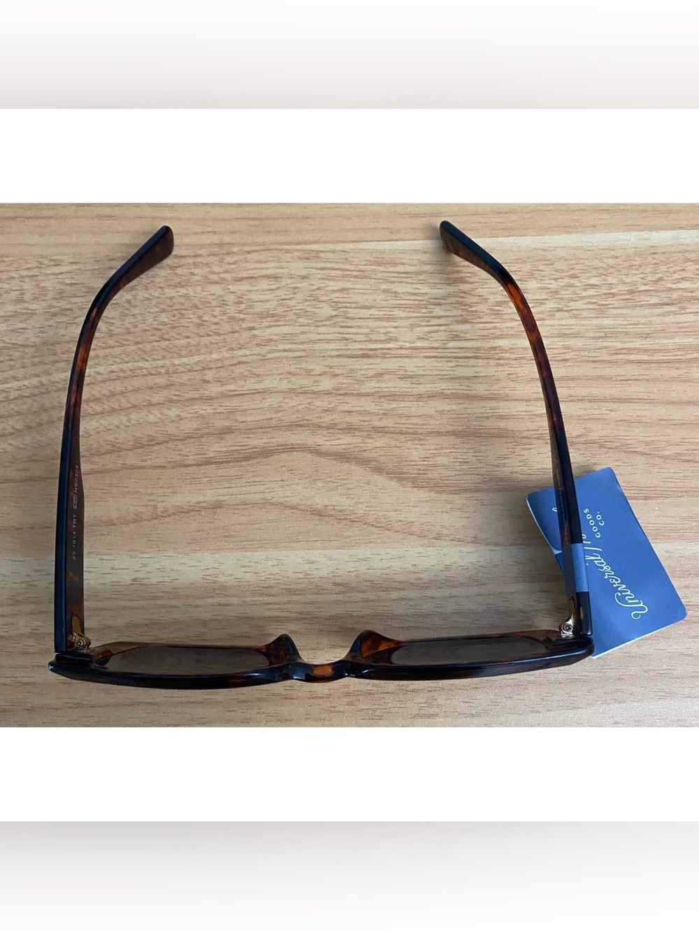 NWT Universal Thread Rectangular Sunglasses - tortoiseshell pattern - Picture 2 of 2